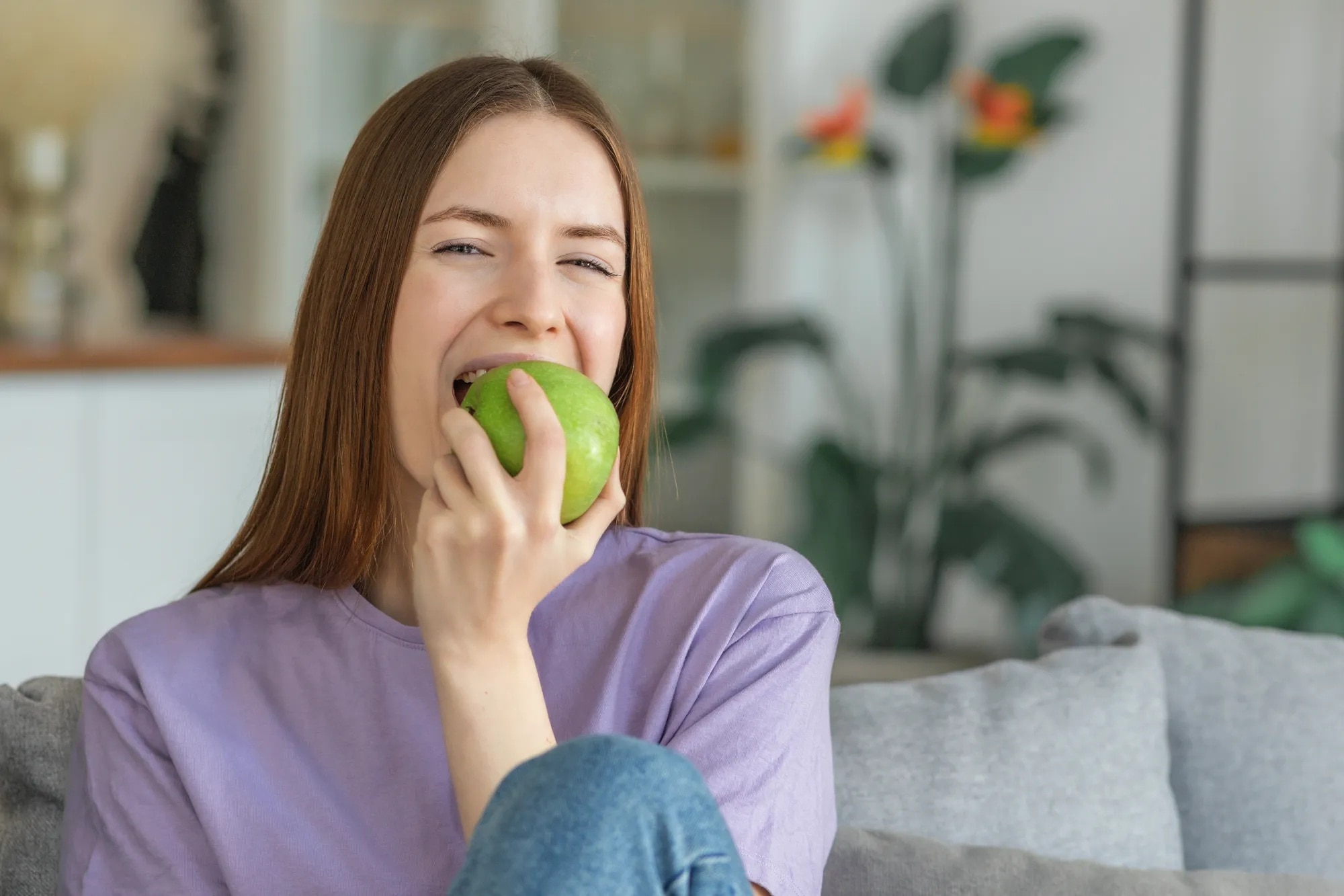 Alimentos que clareiam os dentes? Ou que ajudam a manter a cor dos dentes?