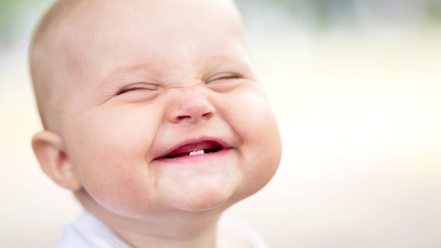 Bebê sorrindo
