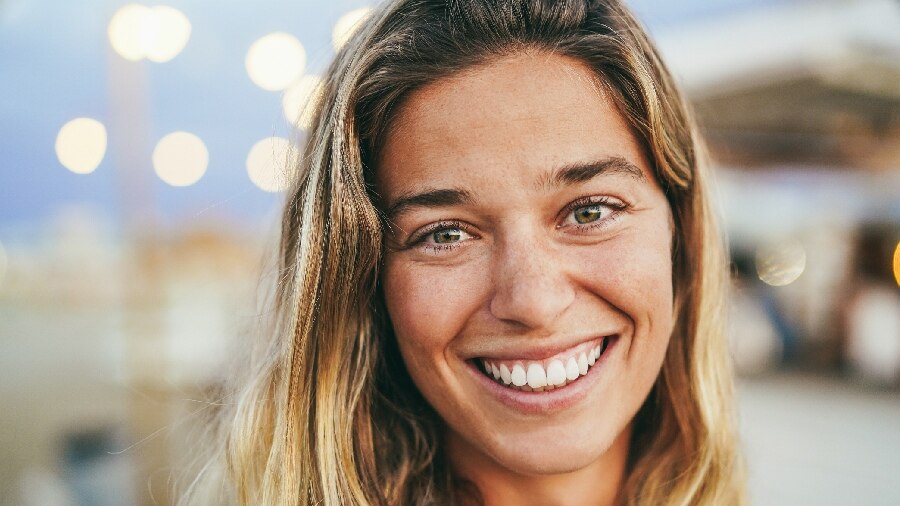mulher sorrindo