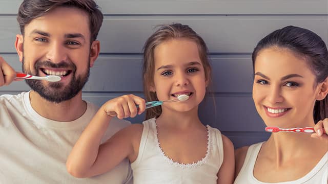 Mitos y verdades sobre el uso de las cremas dentales en la infancia
