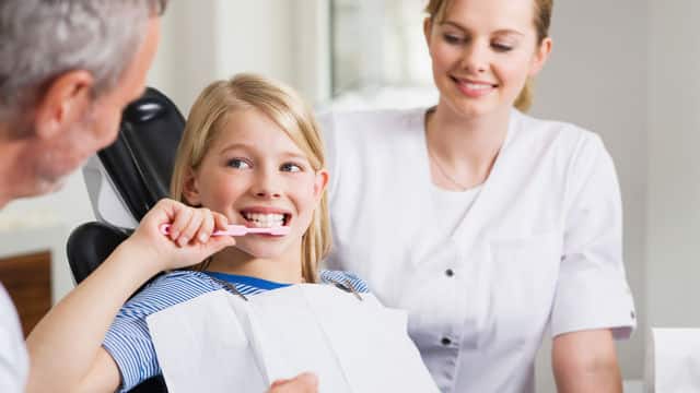Informações e dicas para pôr fim ao “medo do dentista”